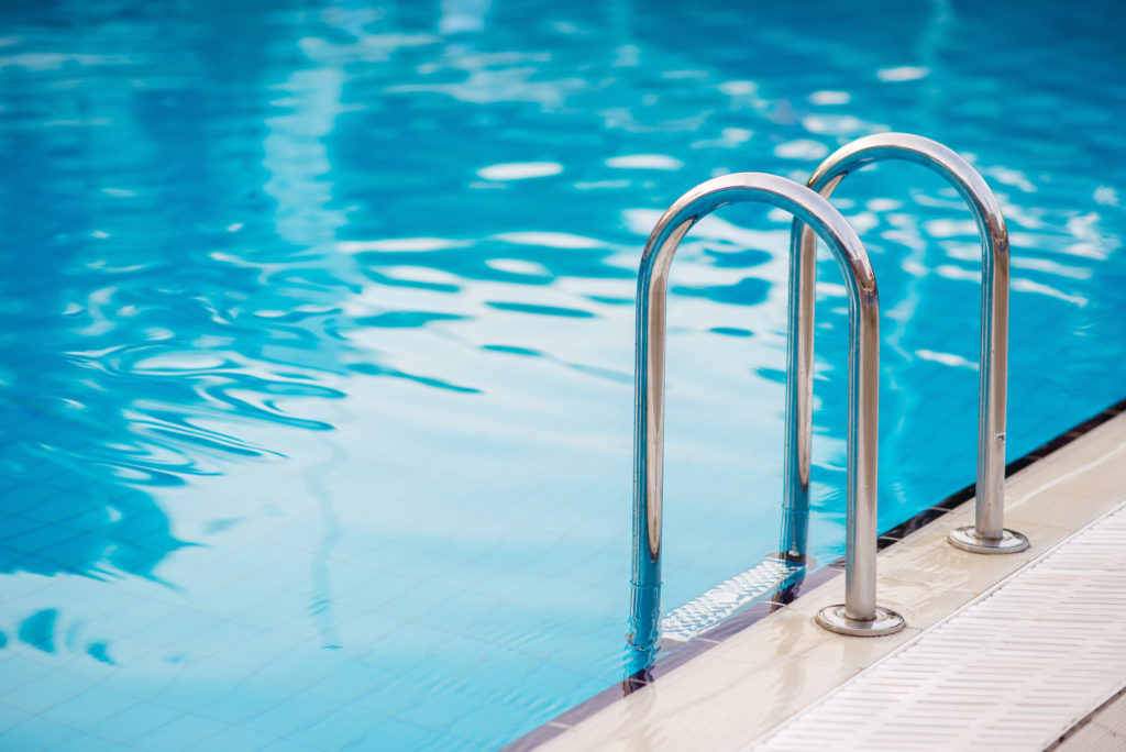 Sistemas de calefacción de piscinas de UMA Solar Solutions