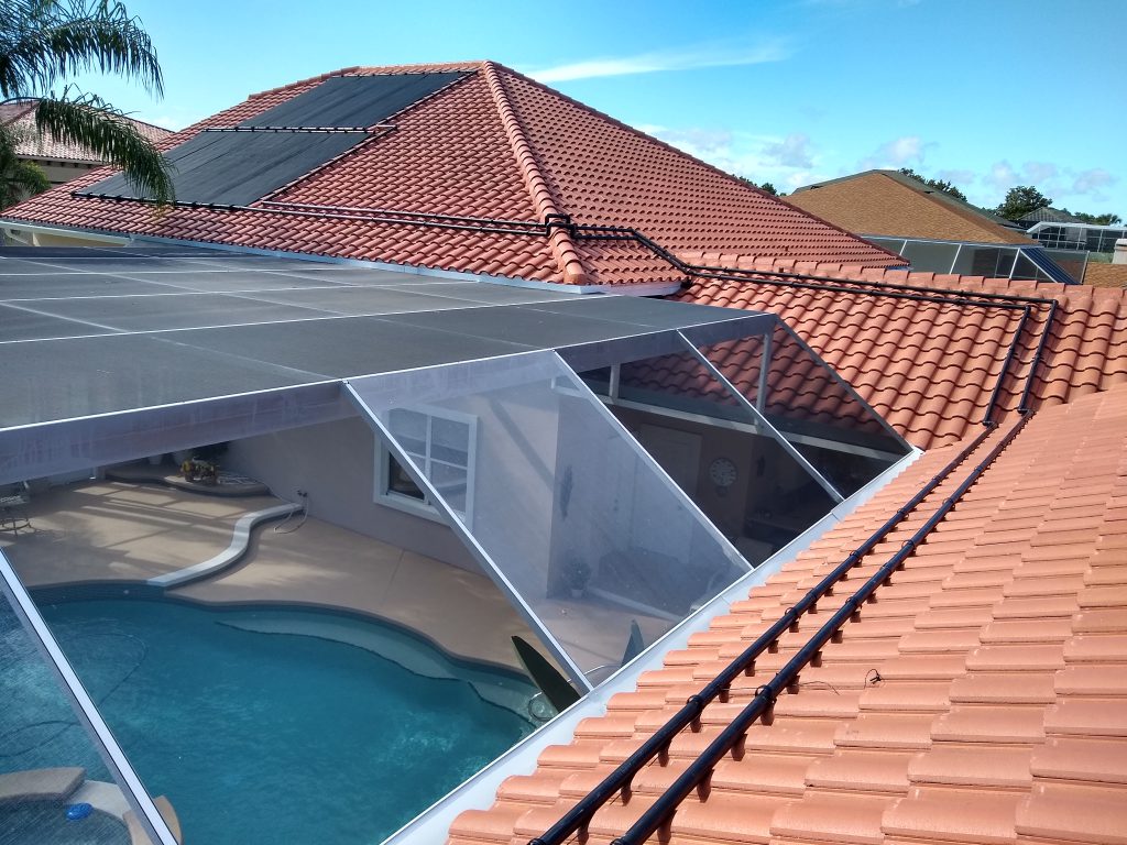 bird's eye view of an indoor pool